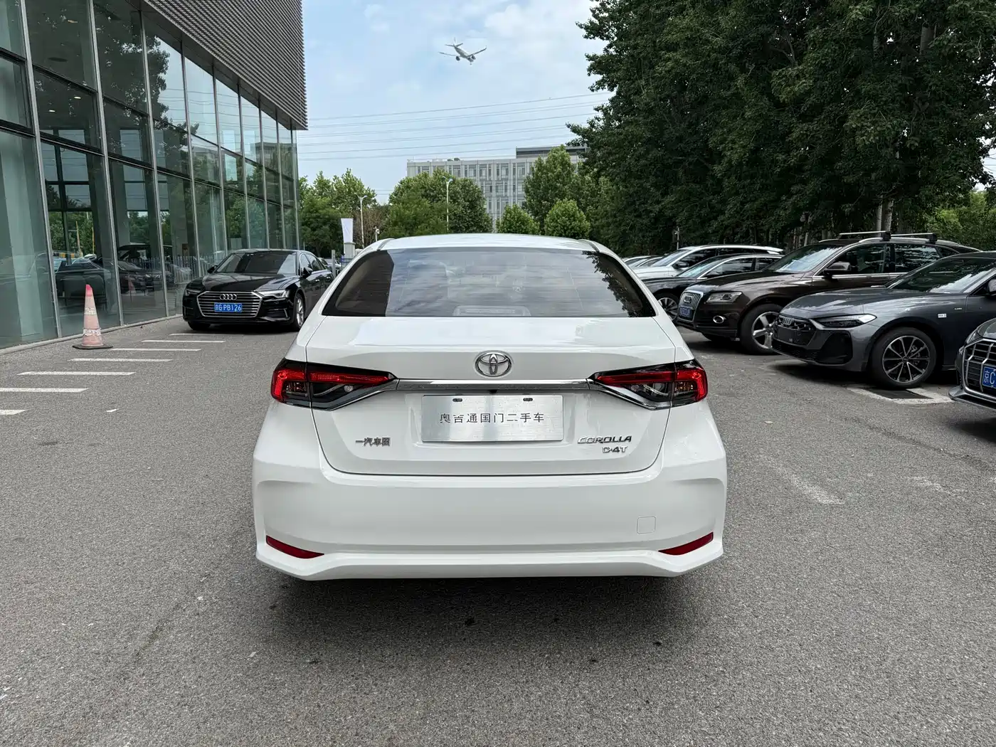 Toyota Corolla 2019 1.2T S-CVT GL-i Elite Edition фото 12