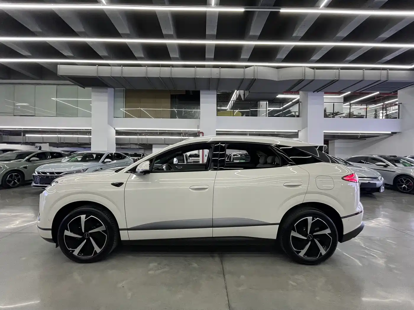 BYD Sealion 06 New Energy 2025 DM-i 170 Pilot Pro Edition фото 3
