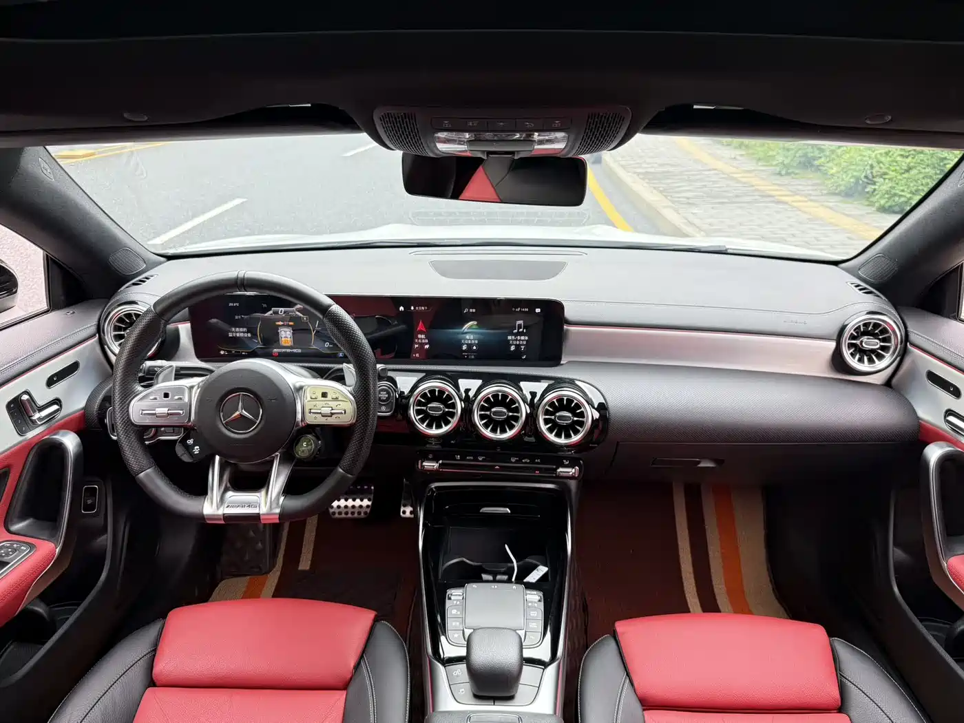 Mercedes-Benz CLA AMG 2023 AMG CLA 35 4MATIC фото 7