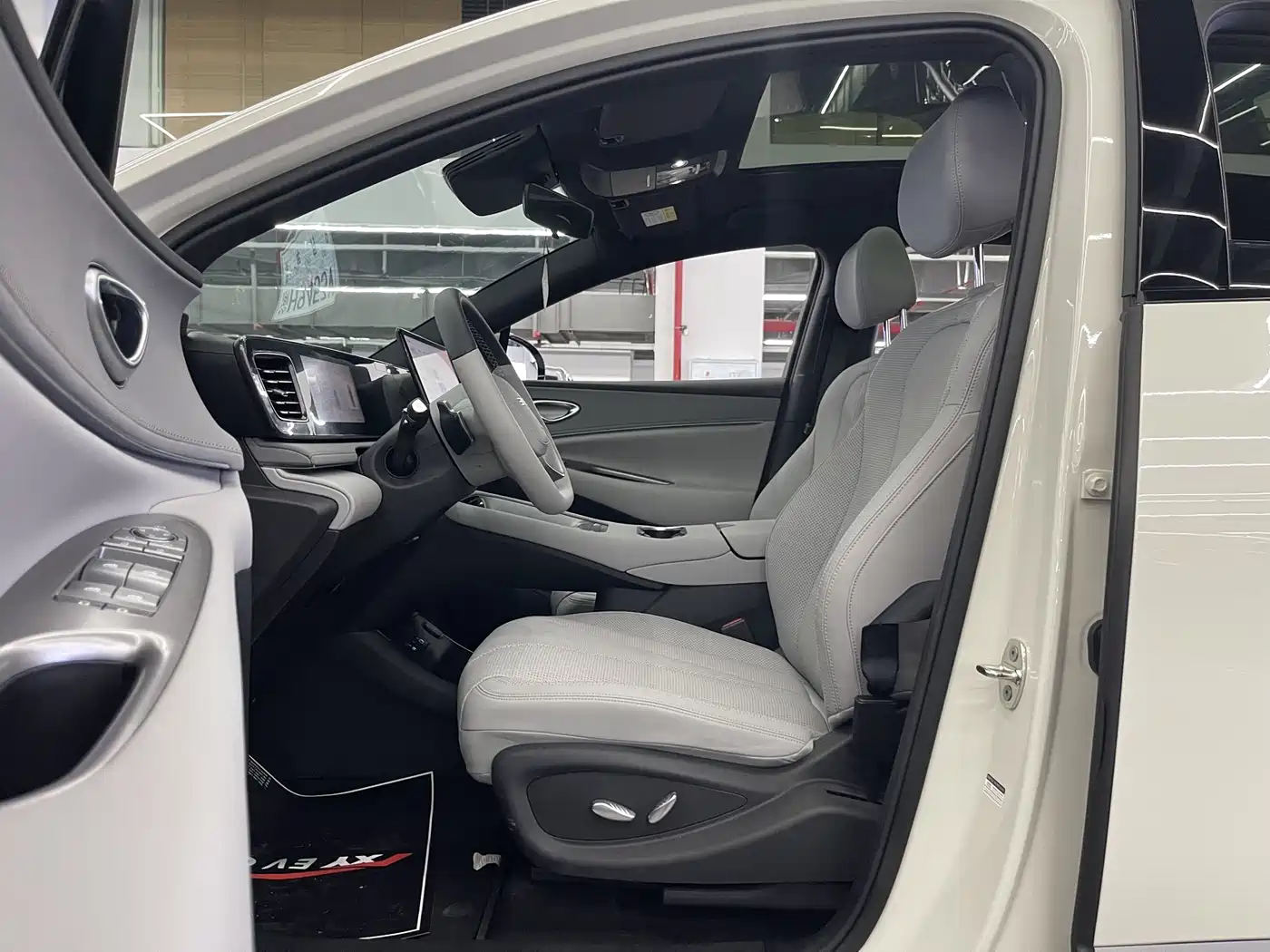 BYD Sealion 06 New Energy 2025 DM-i 170 Pilot Pro Edition фото 6