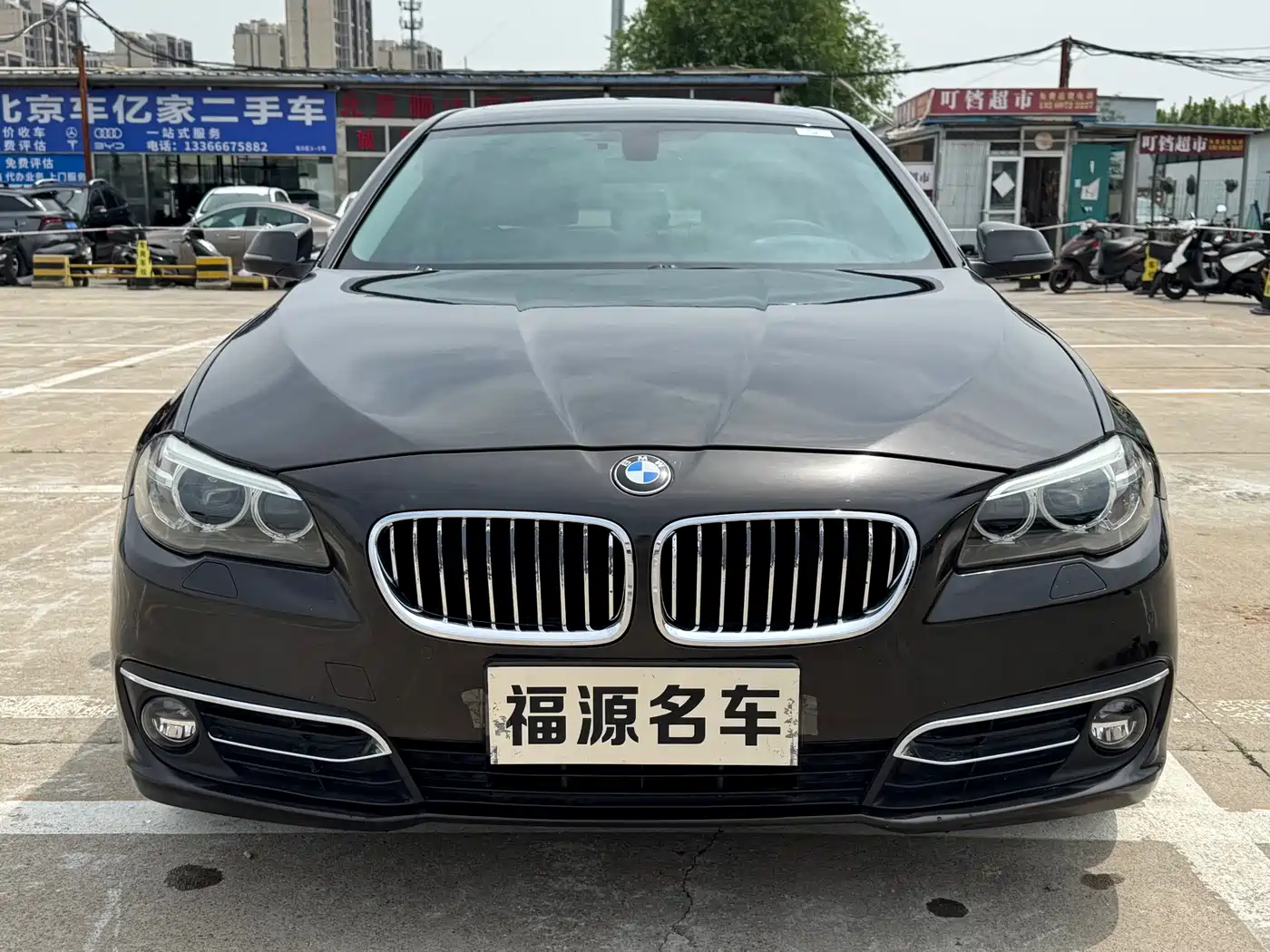 BMW 5 Series 2013 525Li Leadership фото 2