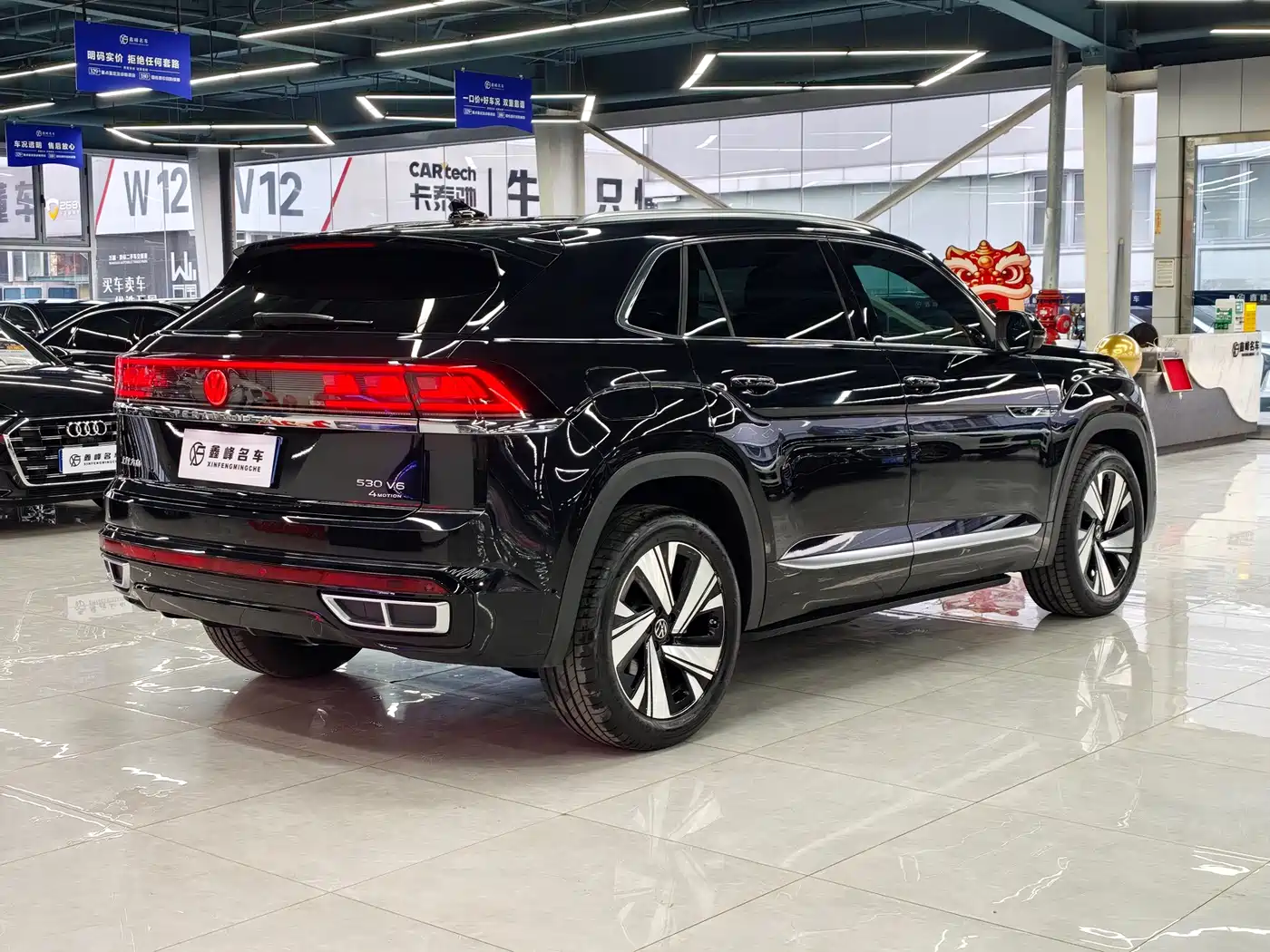 Volkswagen Teramont 2024 Touareg X 380TSI 4WD Dragon Glory Edition фото 14