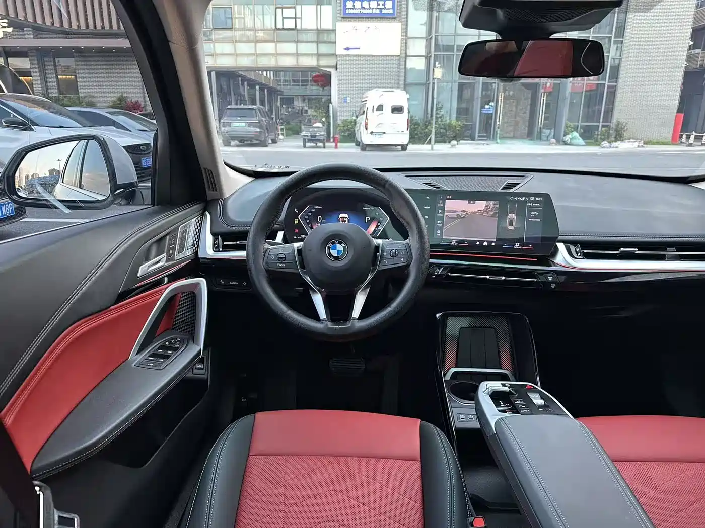 BMW X1 2025 sDrive25Li M Sport Package фото 8