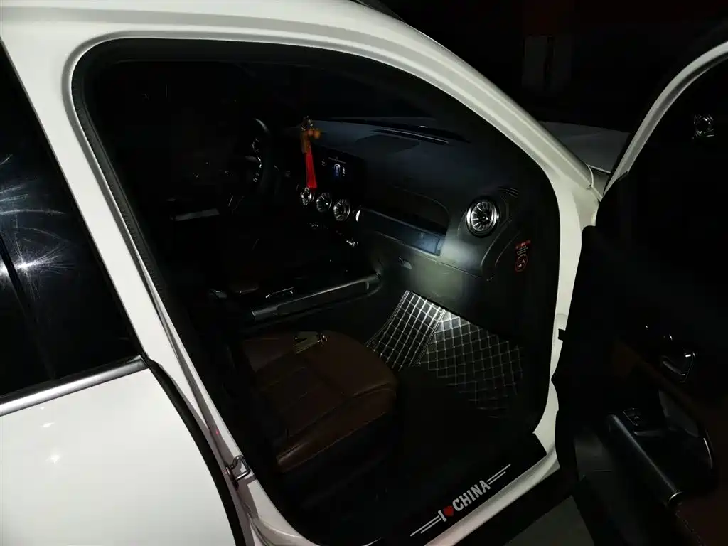 Mercedes-Benz GLB 2023 GLB 220 Style фото 20