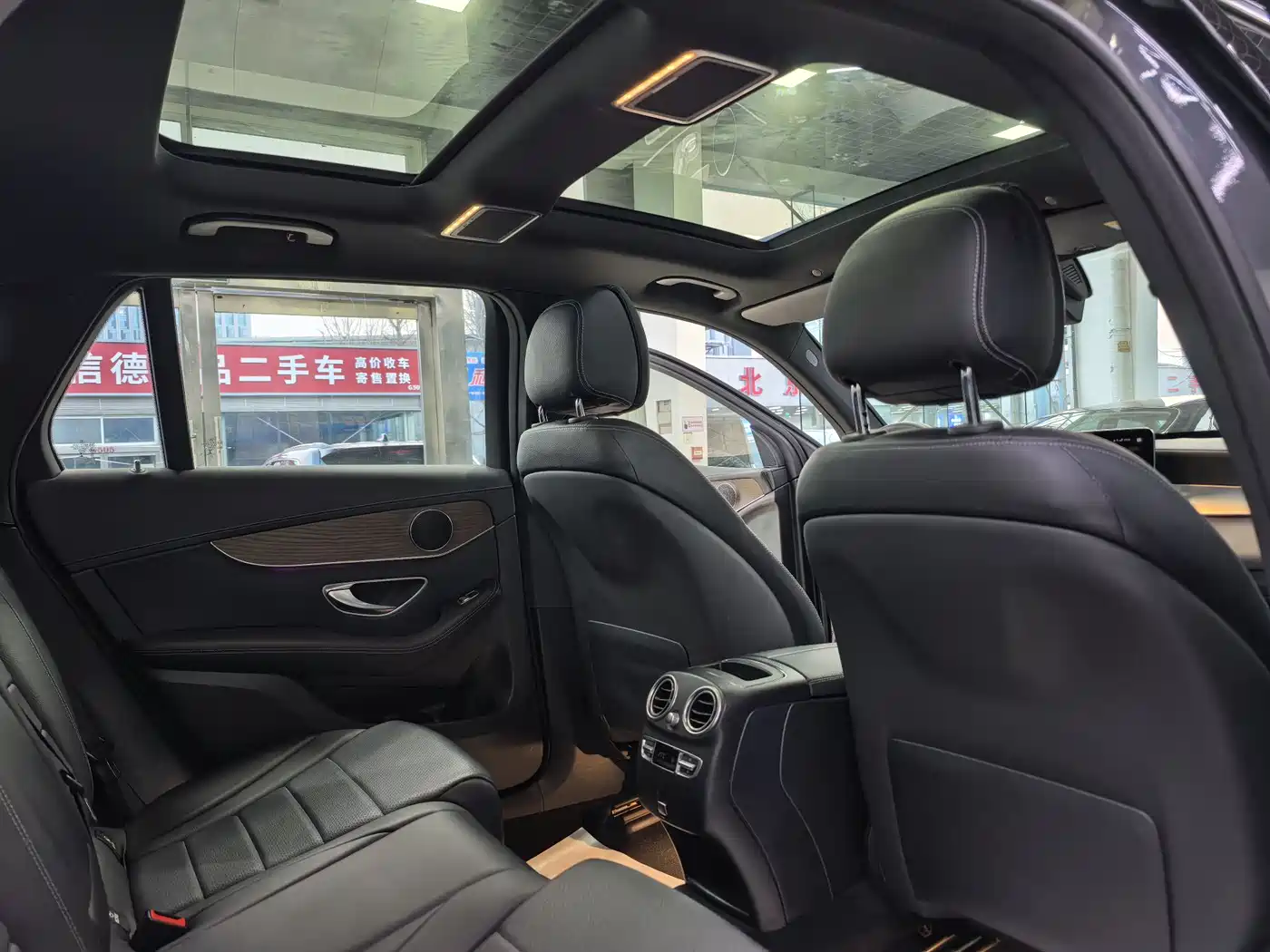 Mercedes-Benz GLC 2021 GLC 260 L 4MATIC Luxury фото 8