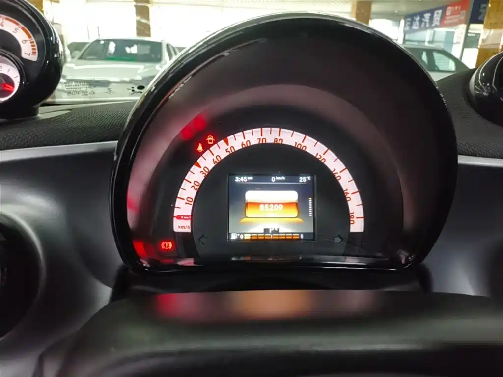 smart forfour 2018 2016 Model 0.9T 66kW Pioneer Edition
