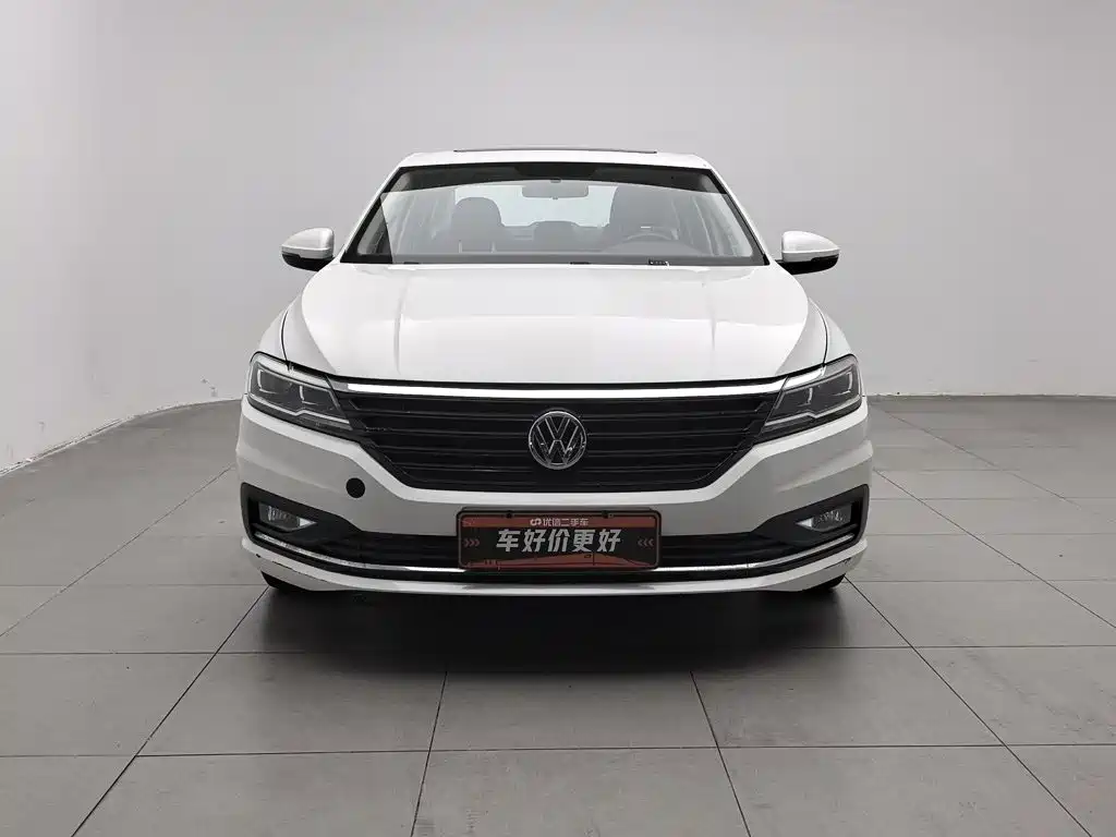 Фото 3 - Volkswagen Lavida