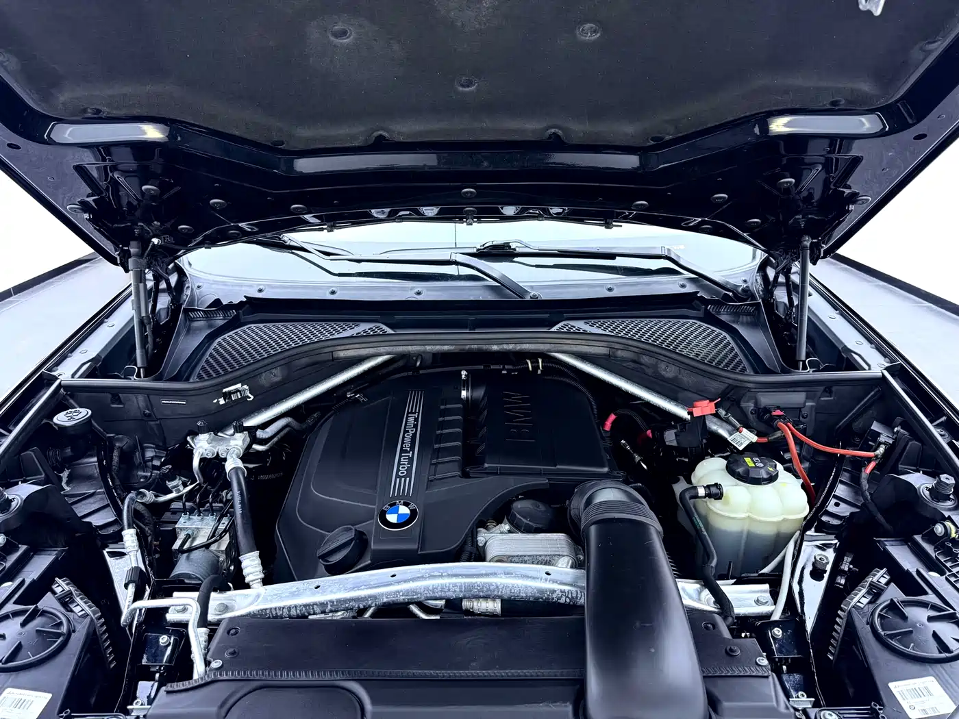 BMW X6 2017 xDrive35i Leading фото 11