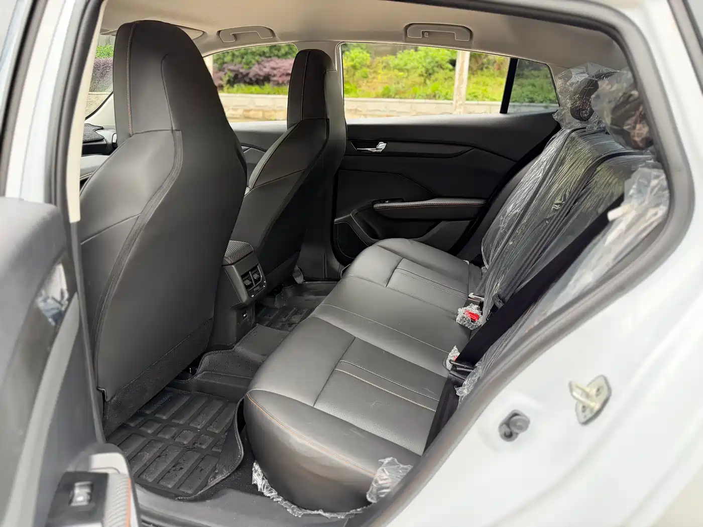 Dongfeng Aeolus Yixuan 2026 2025 1.5L Auto Luxury