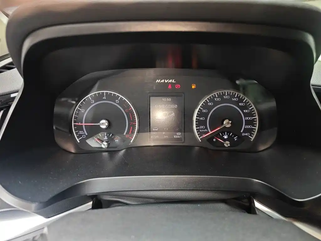 Haval H2s 2017 Blue Label 1.5T DCT Luxury фото 8