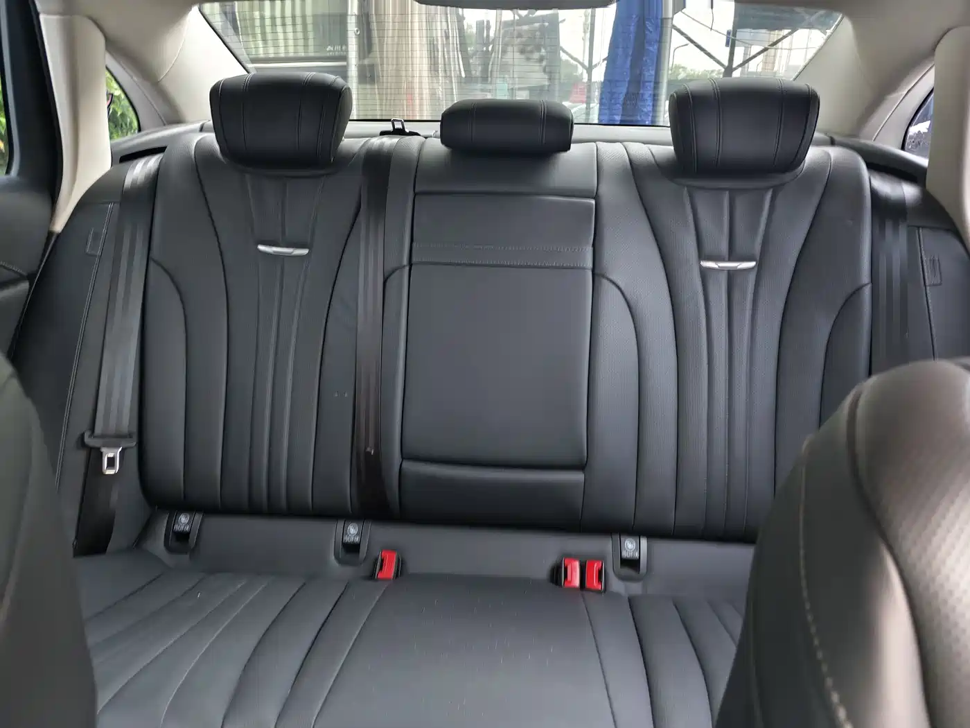 Hongqi H5 2024 2.0T Automatic Smart Connect Flag Smooth Edition фото 12