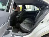 Фото 7 - Toyota Camry
