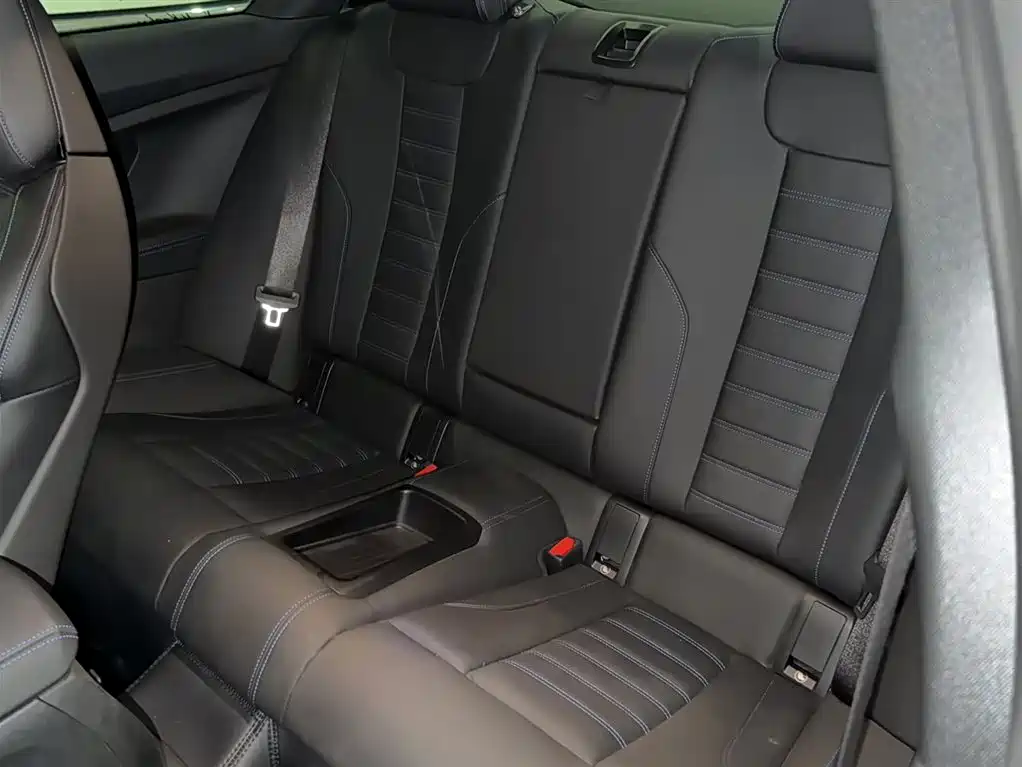 BMW M240i 2024 M240i фото 12