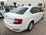 Фото 7 - Škoda Octavia