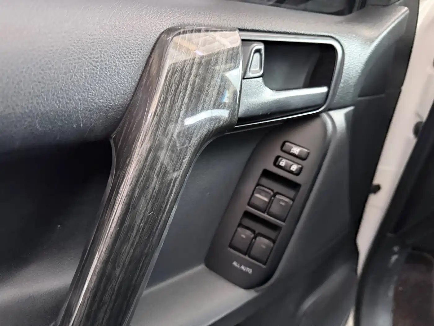 Toyota Prado 2016 2016 2.7L Auto Standard Edition