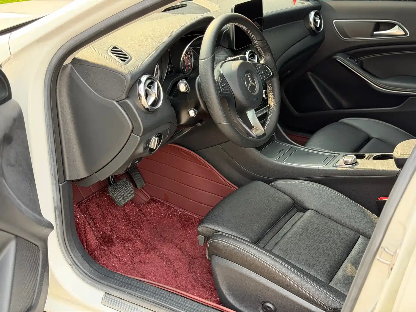 Mercedes-Benz GLA 2018 GLA 200 Fashion фото 4