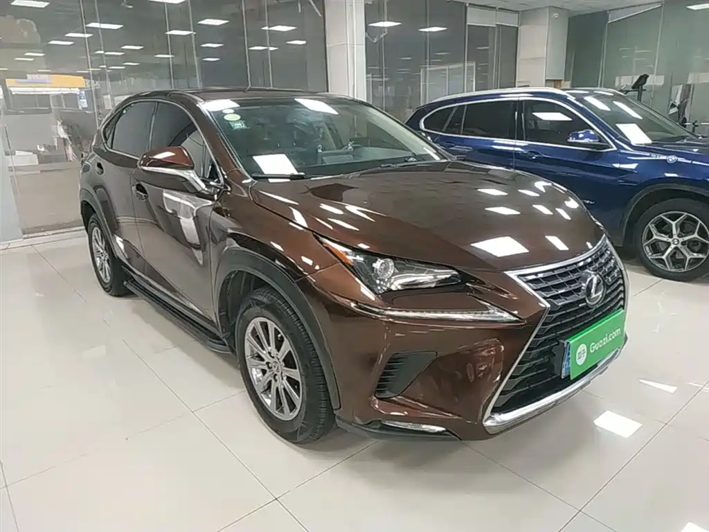 Lexus NX 2018 200 FWD Sharp Edition China VI фото 4