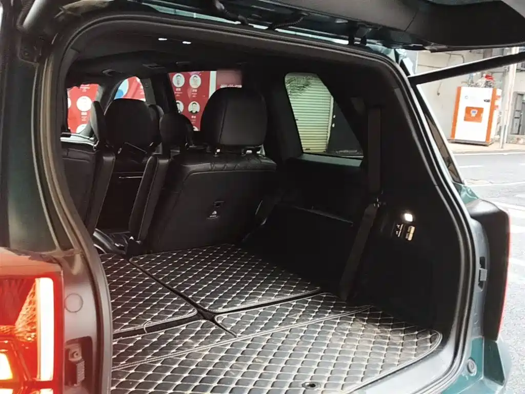 GAC Trumpchi Trumpchi GS8 2022 Dual Engine Series 2.0TM 4WD Premium Edition (6-Seater) фото 19