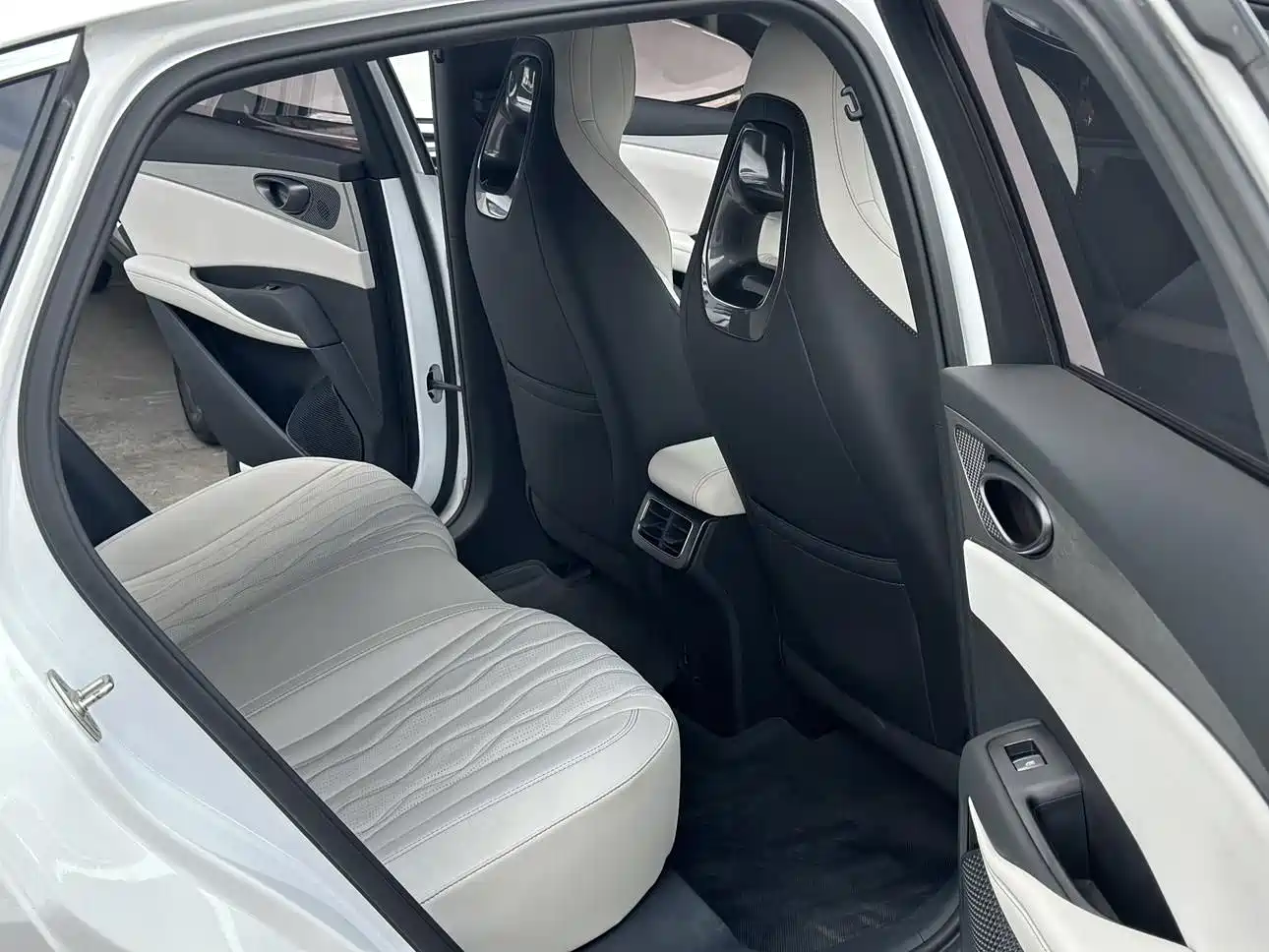 BYD SEAL 06 NEW ENERGY