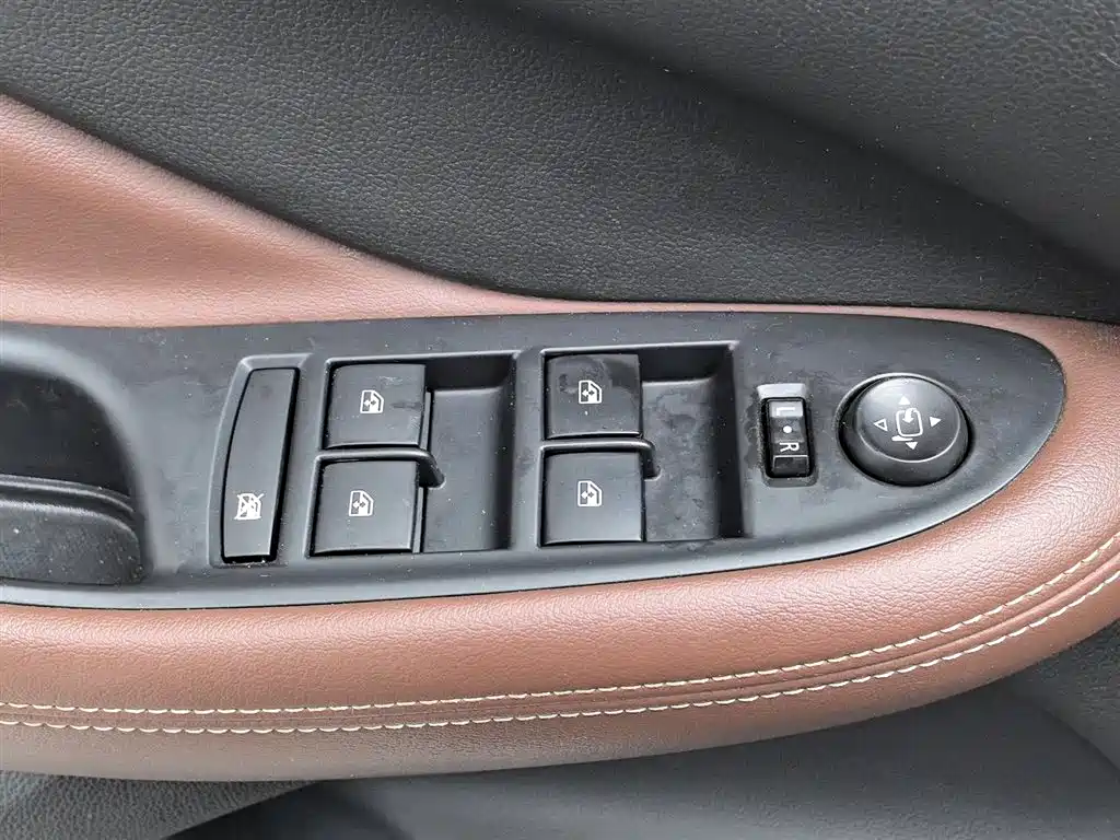 Buick Envision Plus 2021 532T FWD Elite Trim фото 9