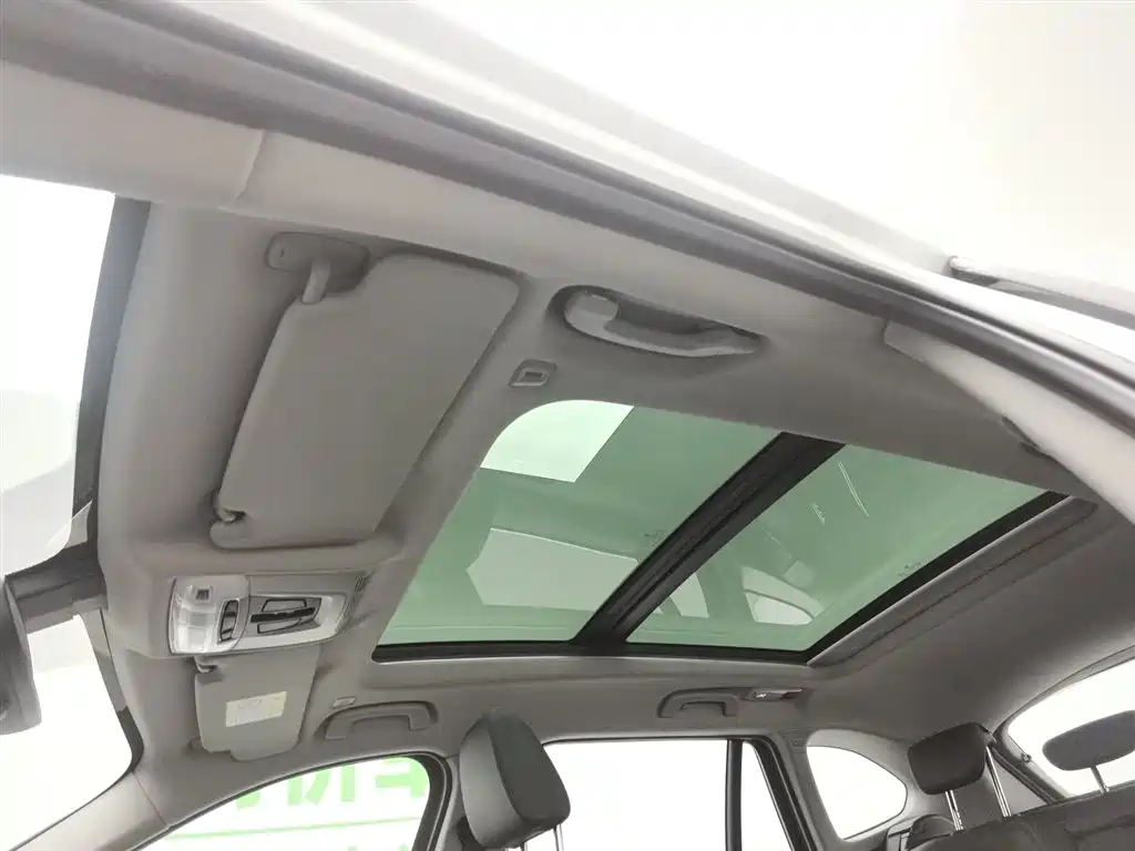 BMW X1 2018 sDrive20Li Leading Model фото 14