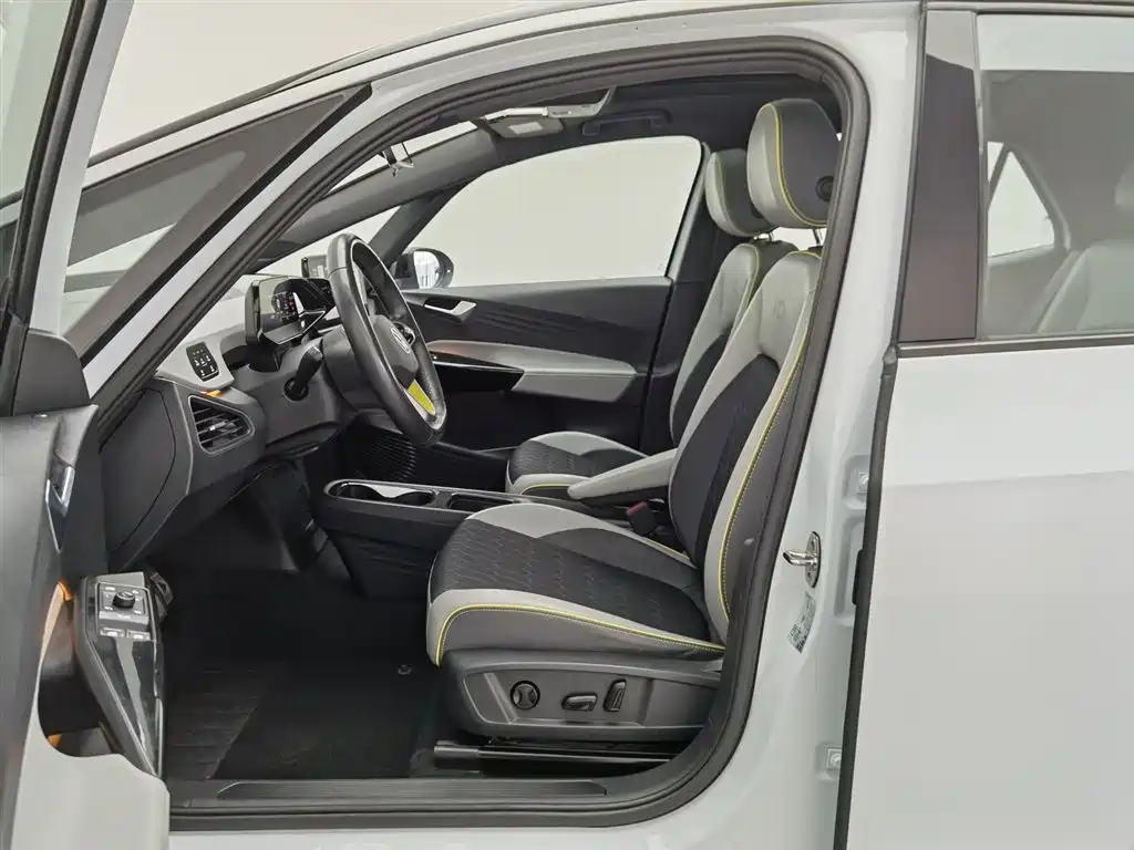 Volkswagen ID.3 2023 Ultimate Smart Edition фото 10