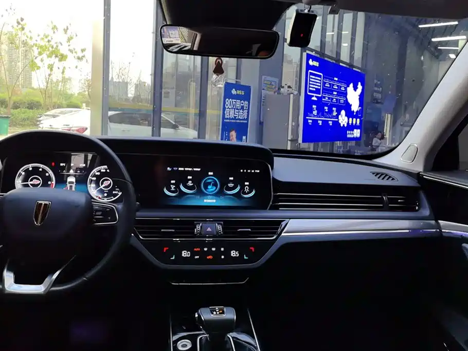 Hongqi HS5 2022 Facelift 2.0T Smart Flag Enjoyment Edition фото 13