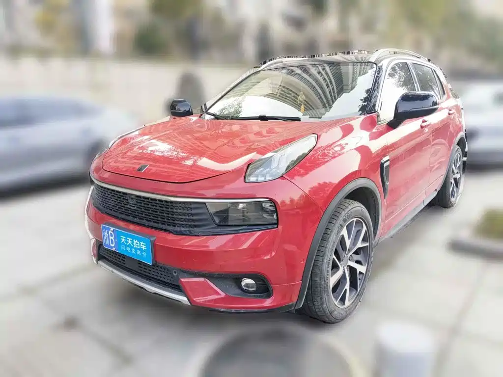 Lynk & Co 01 2017 2.0T AWD Pro