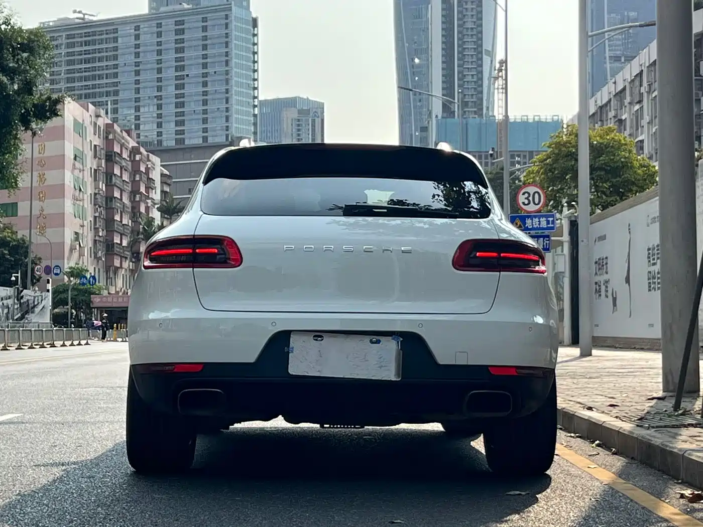Porsche Macan 2017 Macan 2.0T фото 15