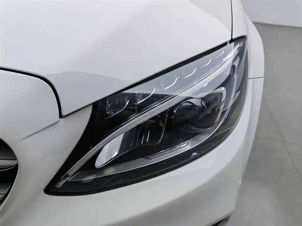 Mercedes-Benz C-Class (Import) 2017 Facelift C 200 Estate фото 7