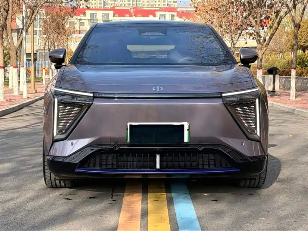 HiPhi GAO HE HIPHI Y