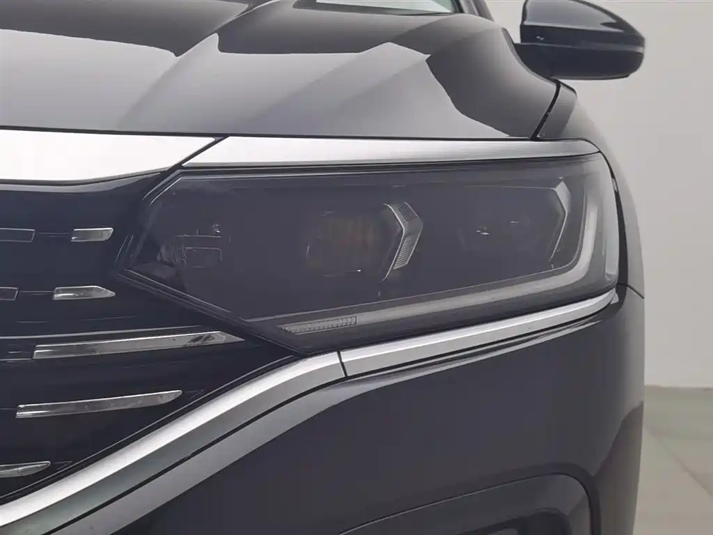 Volkswagen Passat 2023 Facelift 330TSI Elite Edition фото 7