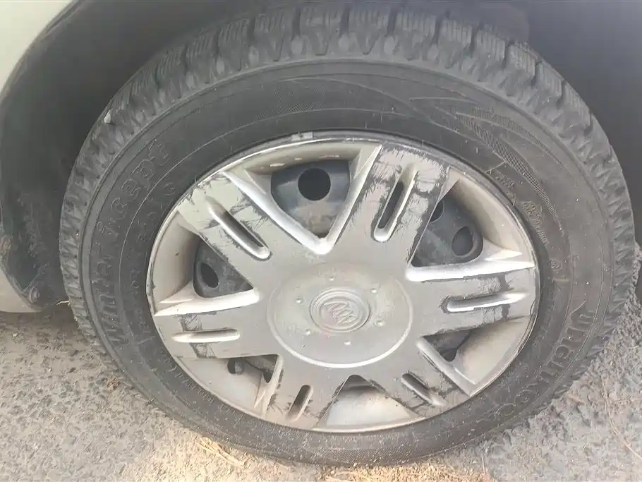 Buick Excelle 2011 1.6LX-AT фото 6