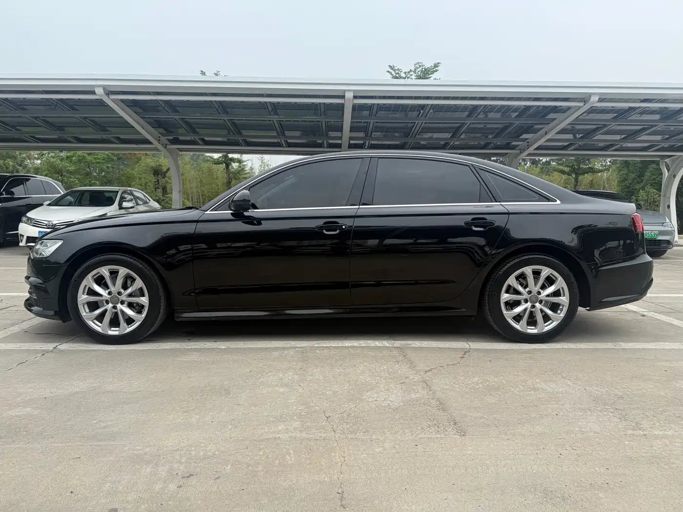 Audi A6L 2018 30th Anniversary 35 TFSI Fashion фото 14