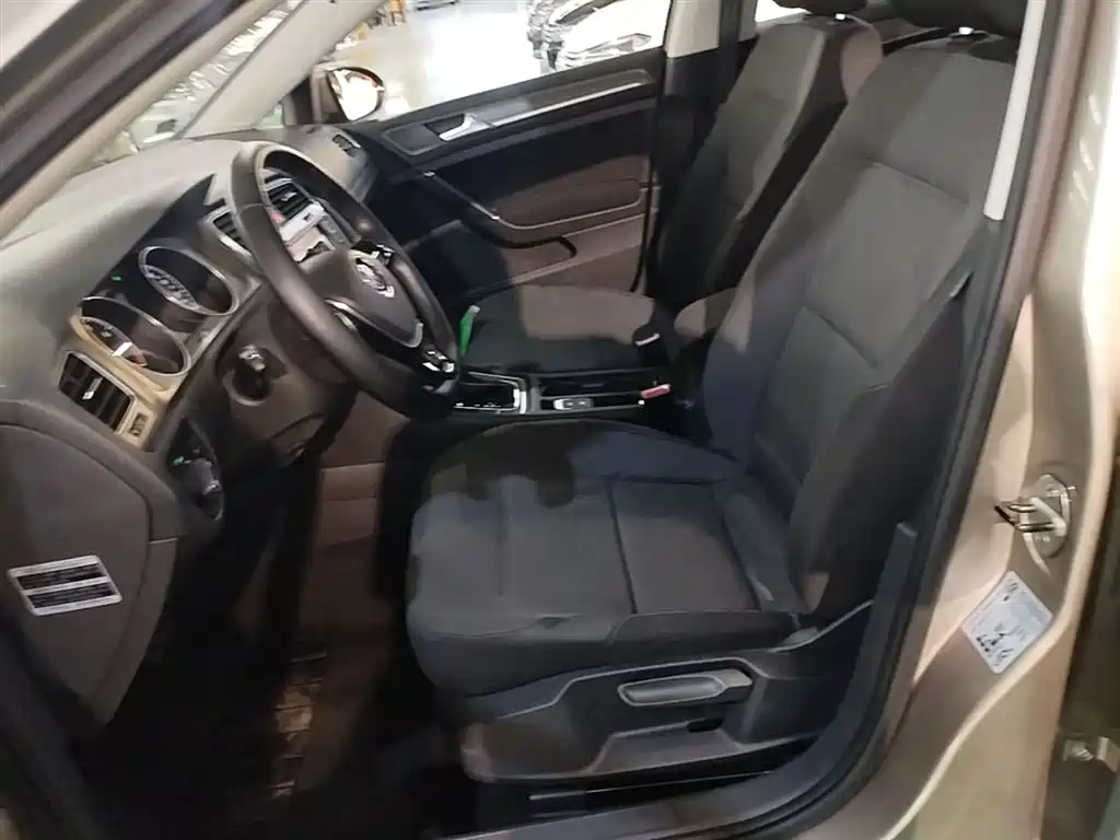 Volkswagen Golf 2014 1.4TSI Automatic Comfort фото 15