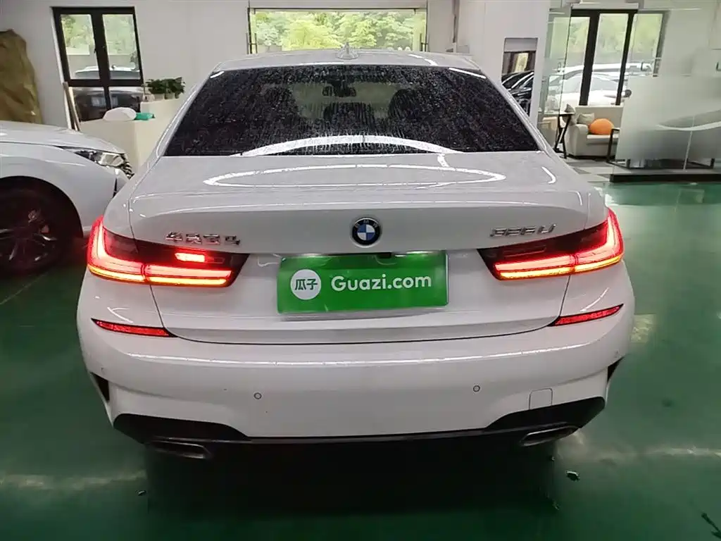 BMW 3 Series 2022 325Li M Sport Package фото 6