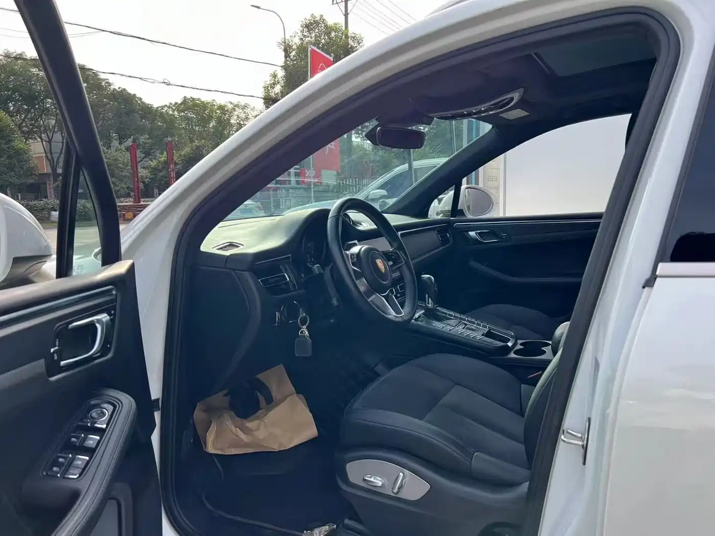 Porsche Macan 2018 Macan 2.0T фото 5