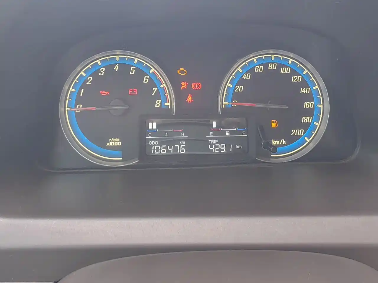 Baojun 730 2015 2014 1.5L Manual Standard 7-seater