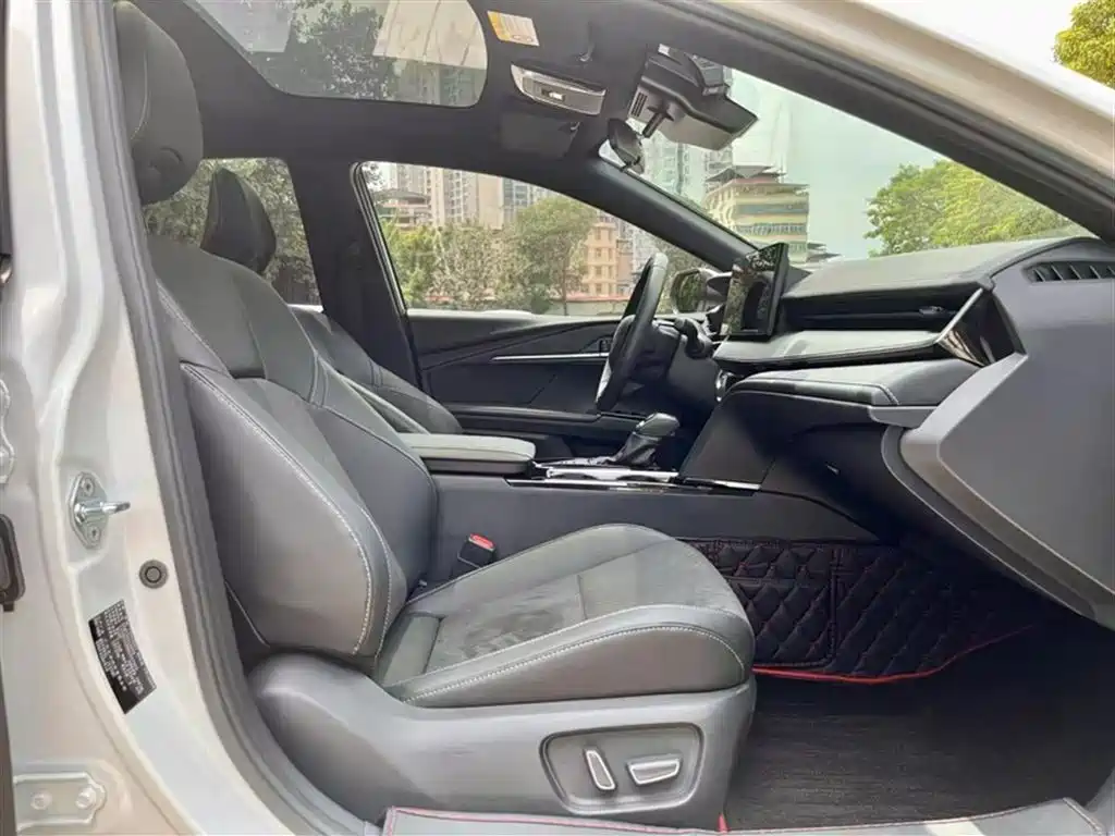 Toyota Camry 2024 2.0S Sport Edition фото 19