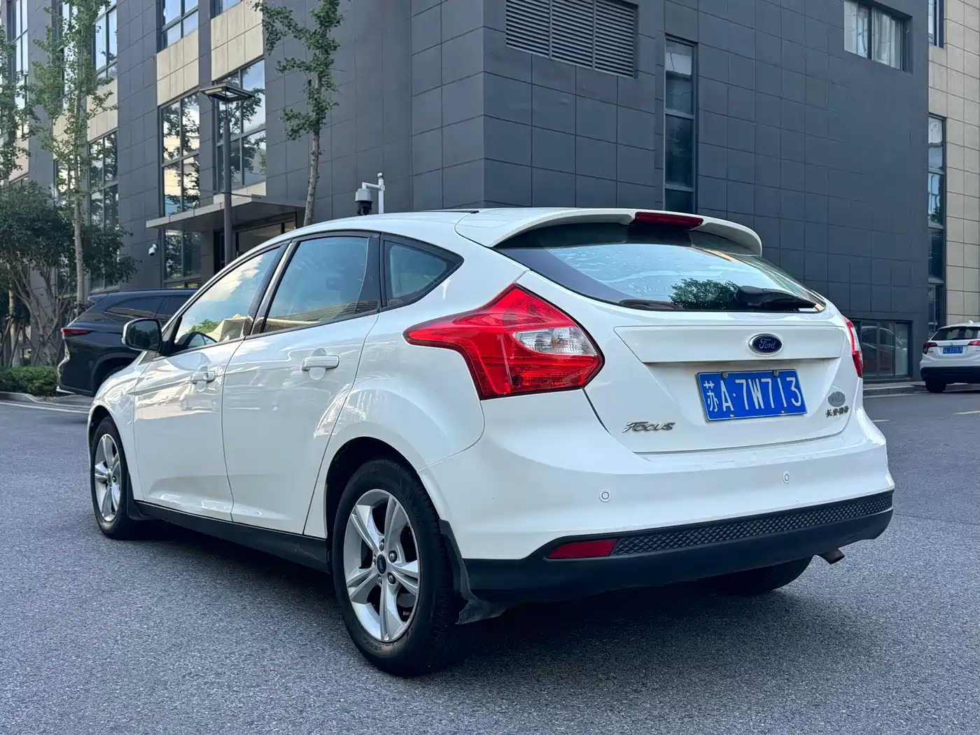 Ford Focus 2014 2012 Hatchback 1.6L Automatic Trend