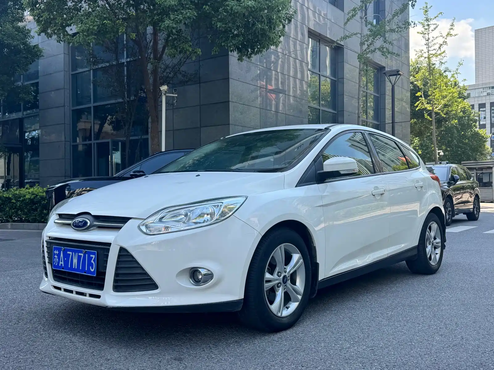 Фото 1 - Ford Focus