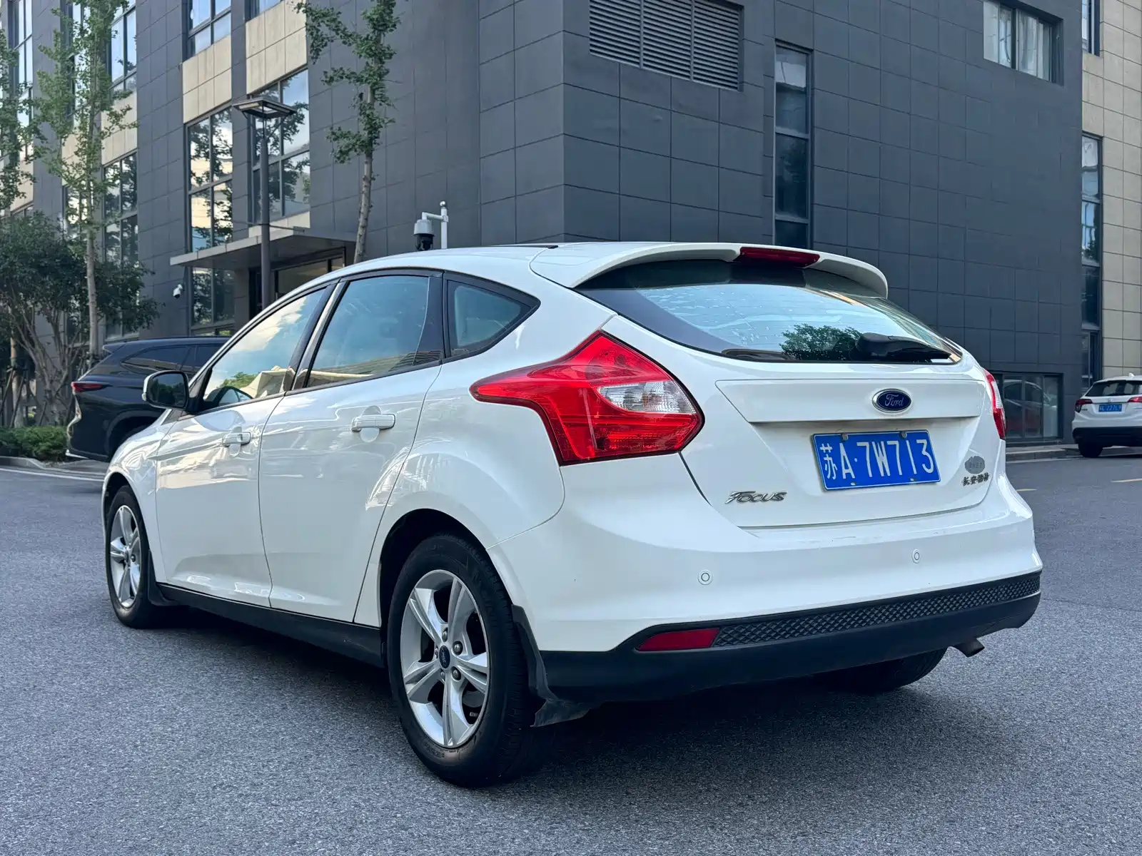 Фото 4 - Ford Focus
