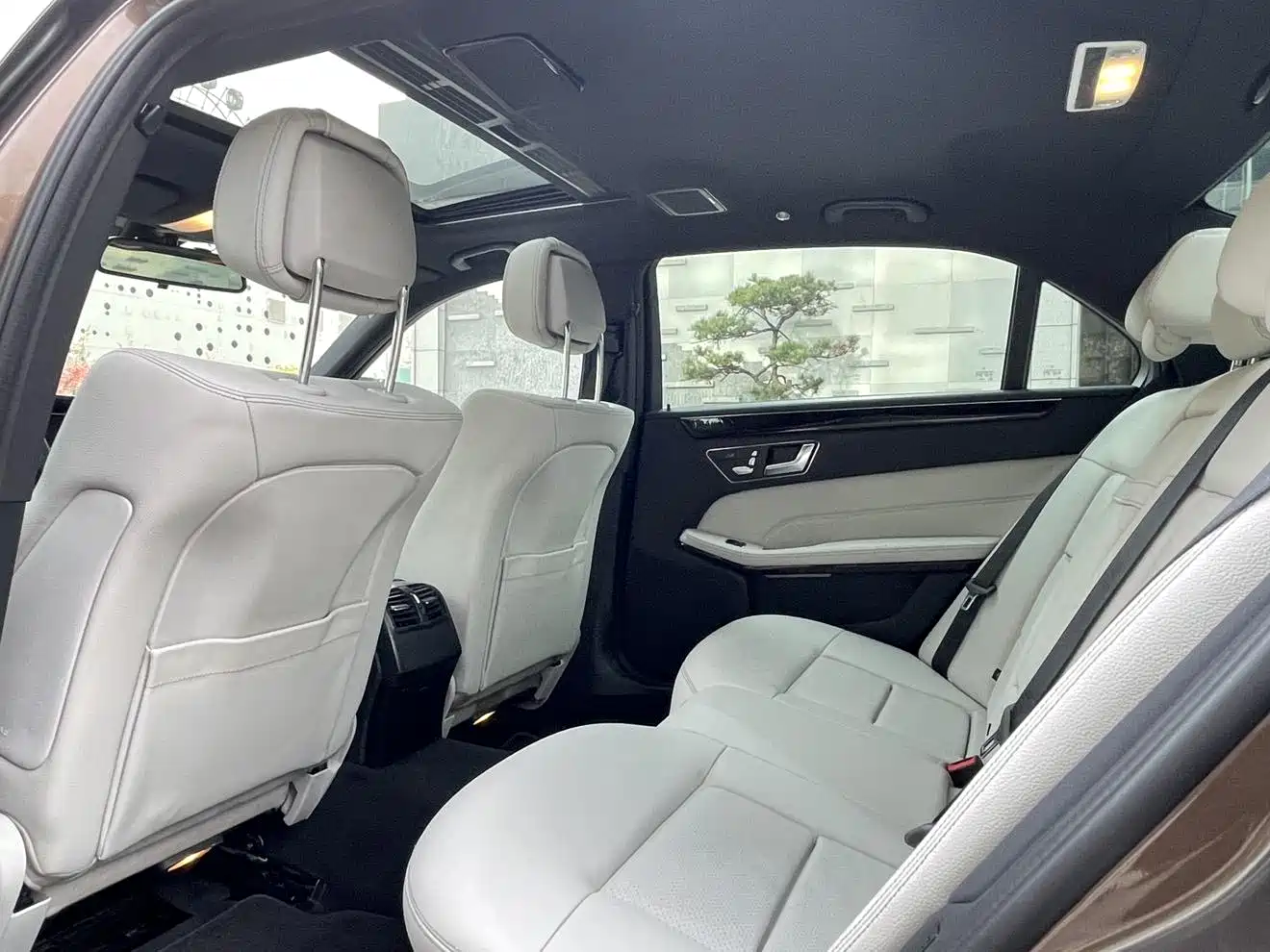 Mercedes-Benz E-Class 2014 Facelift E 260 L Sport фото 8