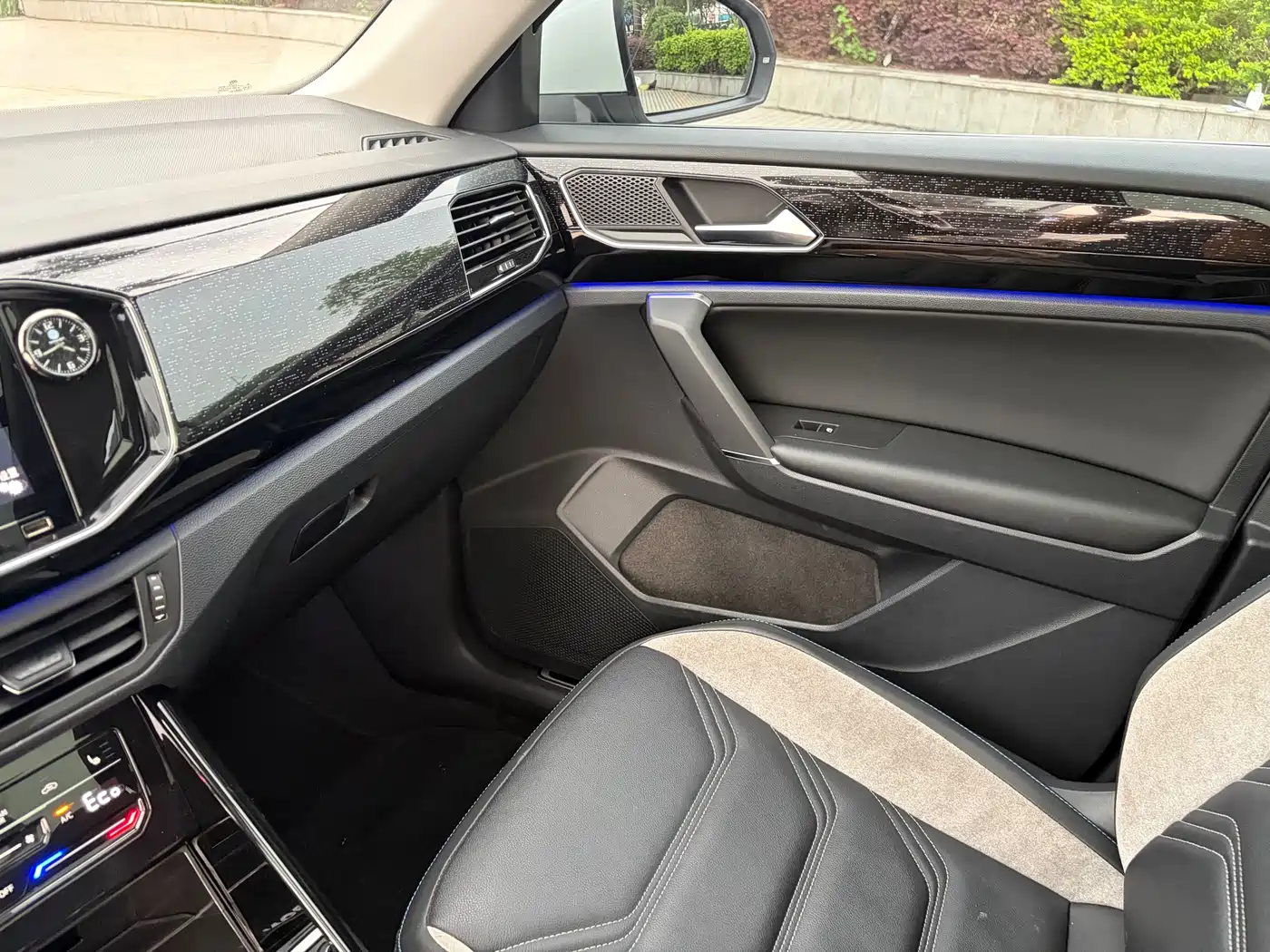Volkswagen Tayron GTE Plug-in Hybrid 2020 Model 1.4T Luxury фото 15