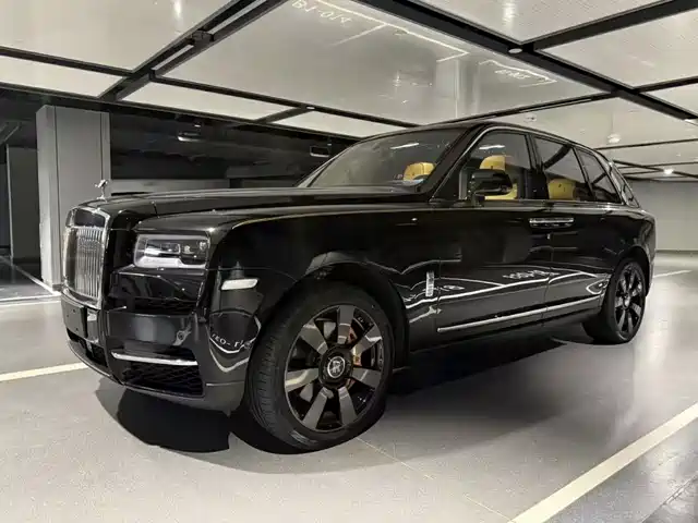 ROLLS-ROYCE CULLINAN