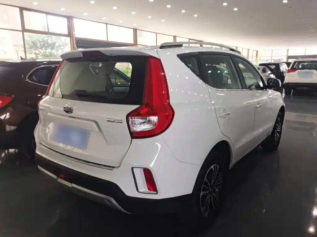 Geely Emgrand X6 2016 2016 1.8L Manual Luxury