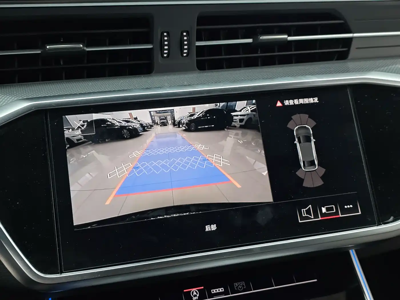 Audi A6L 2024 40 TFSI Luxury Dynamic фото 16