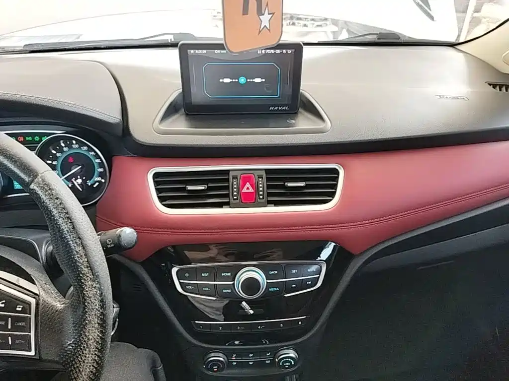 Haval H1 2015 2015 1.5L AMT Luxury