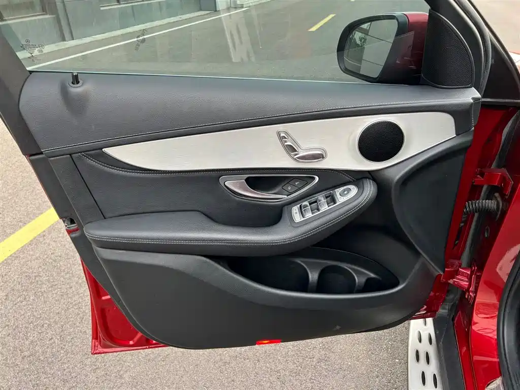 Mercedes-Benz GLC 2016 GLC 200 4MATIC фото 9