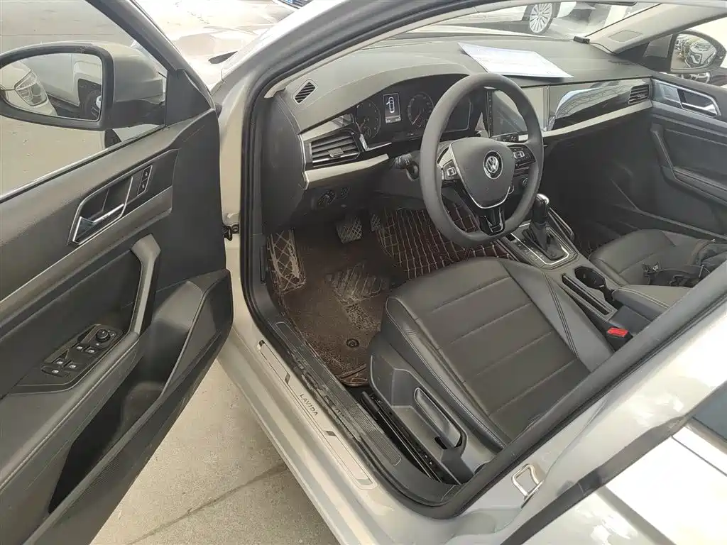 Volkswagen Lavida 2018 1.5L Automatic Comfort Version China V фото 16
